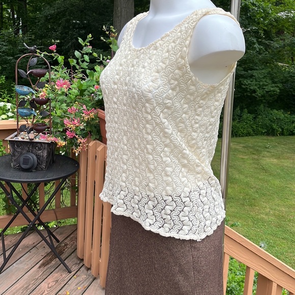 Stretchy sleeveless top M - Picture 4 of 8